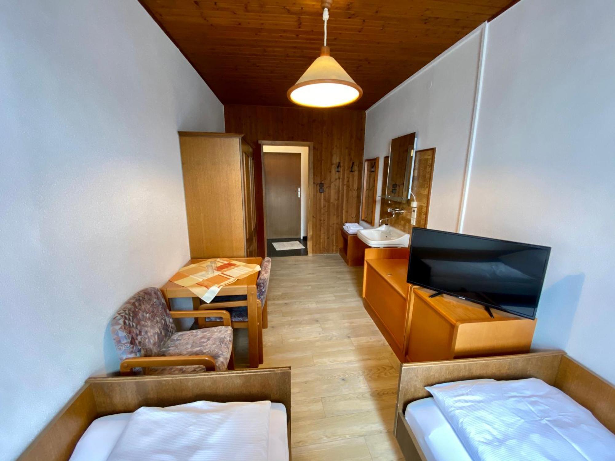 Café Pension Pöchhacker Gresten Habitación foto