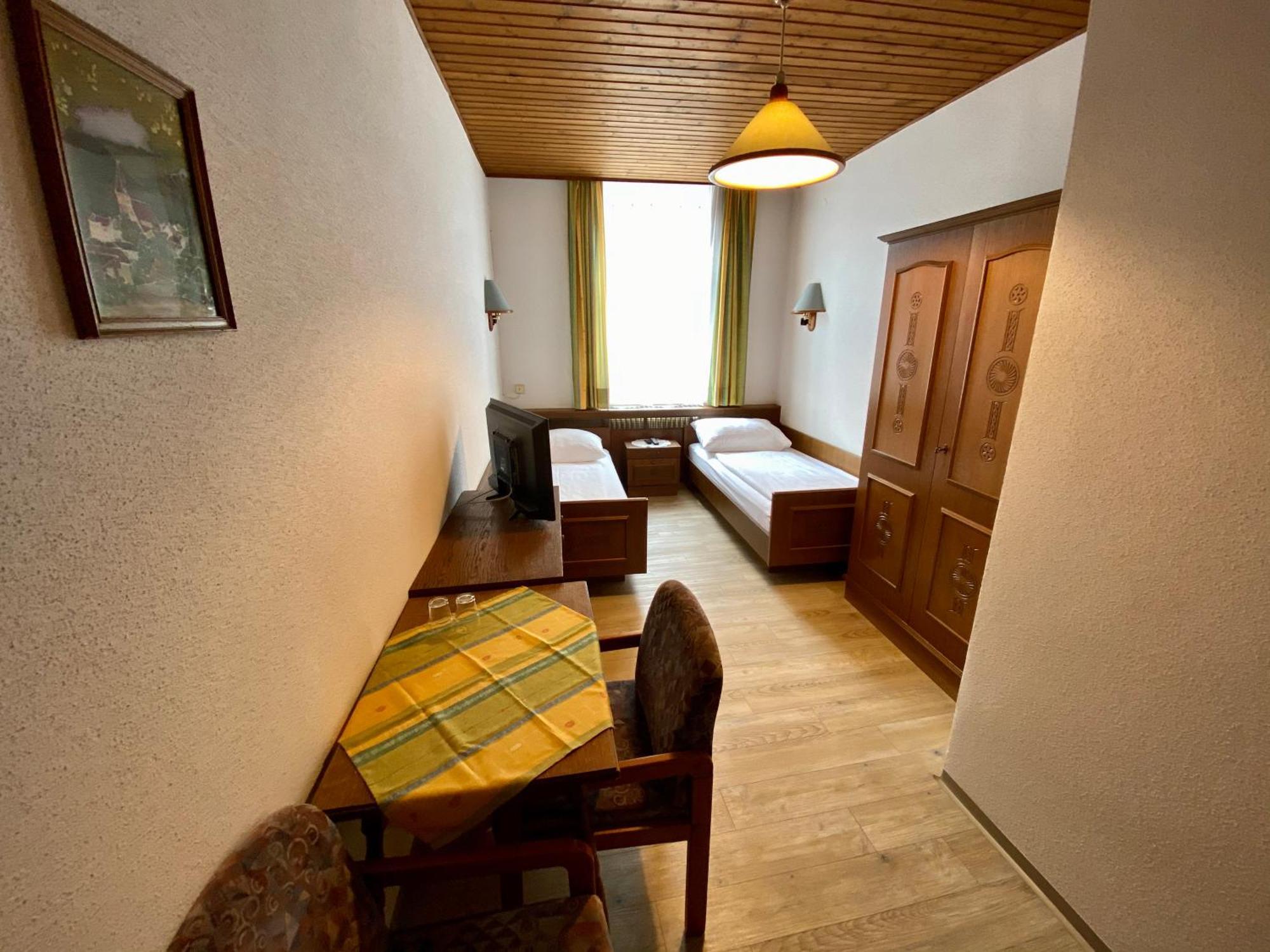 Café Pension Pöchhacker Gresten Habitación foto